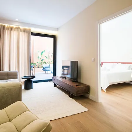 Moderno Con Terraza En El Centro Apartamento *