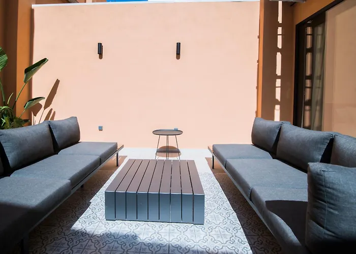Moderno Con Terraza En El Centro * Valencia