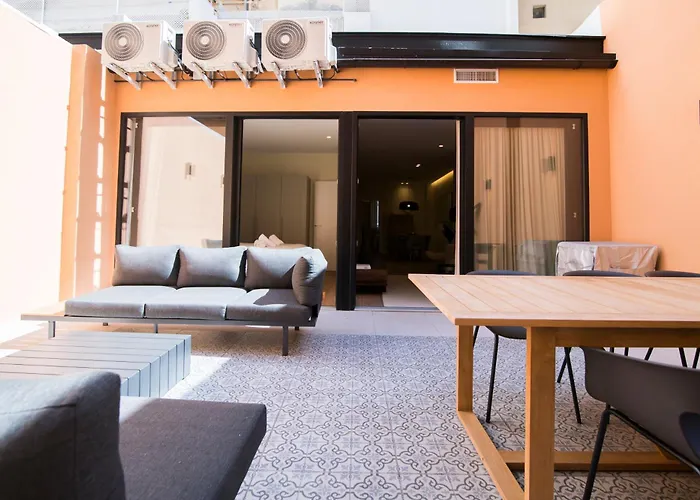 Moderno Con Terraza En El Centro Valencia