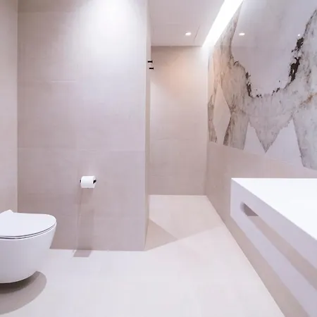 Apartament Moderno Con Terraza En El Centro Walencja